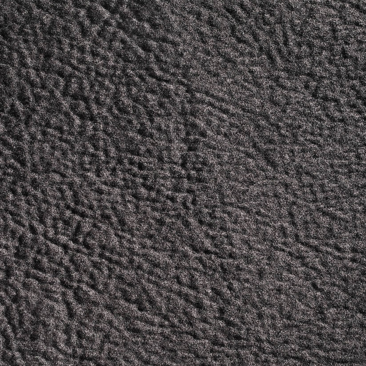 LABONI Buffalo orthopedic dog bed, close-up of vintage leather-effect fabric
